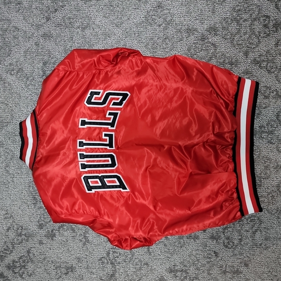 Chicago Bulls Jacket - Picture 3 of 3
